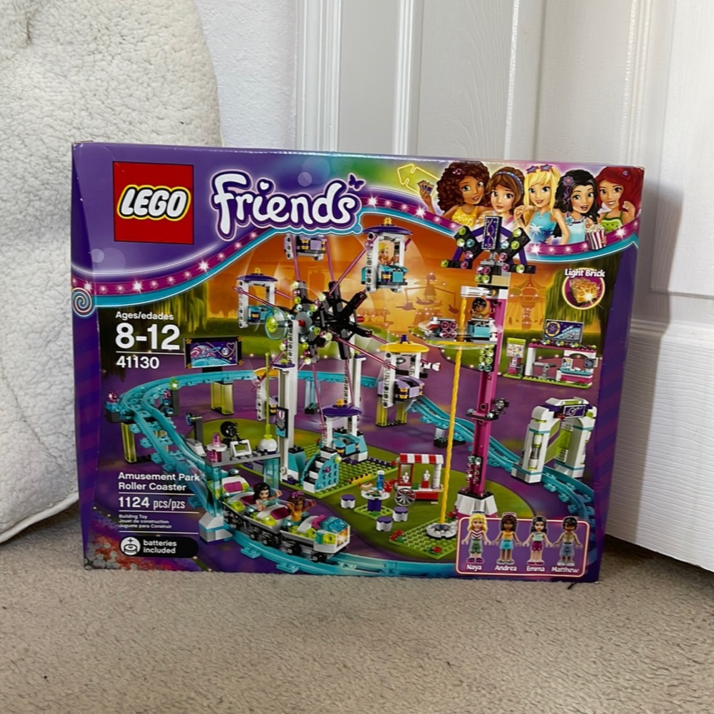 Lego Friends Amusement Park Roller Coaster